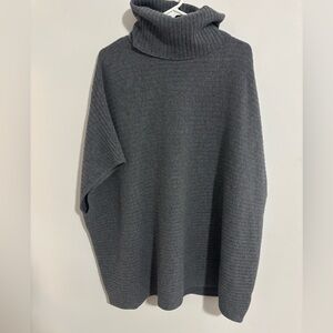 NWOT Garnett Hill Women’s Sweater Size Small 100% Cashmere